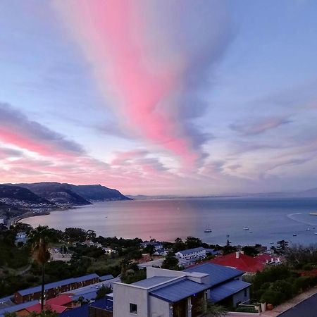 Stonebrook Apartments Simonʼs Town エクステリア 写真