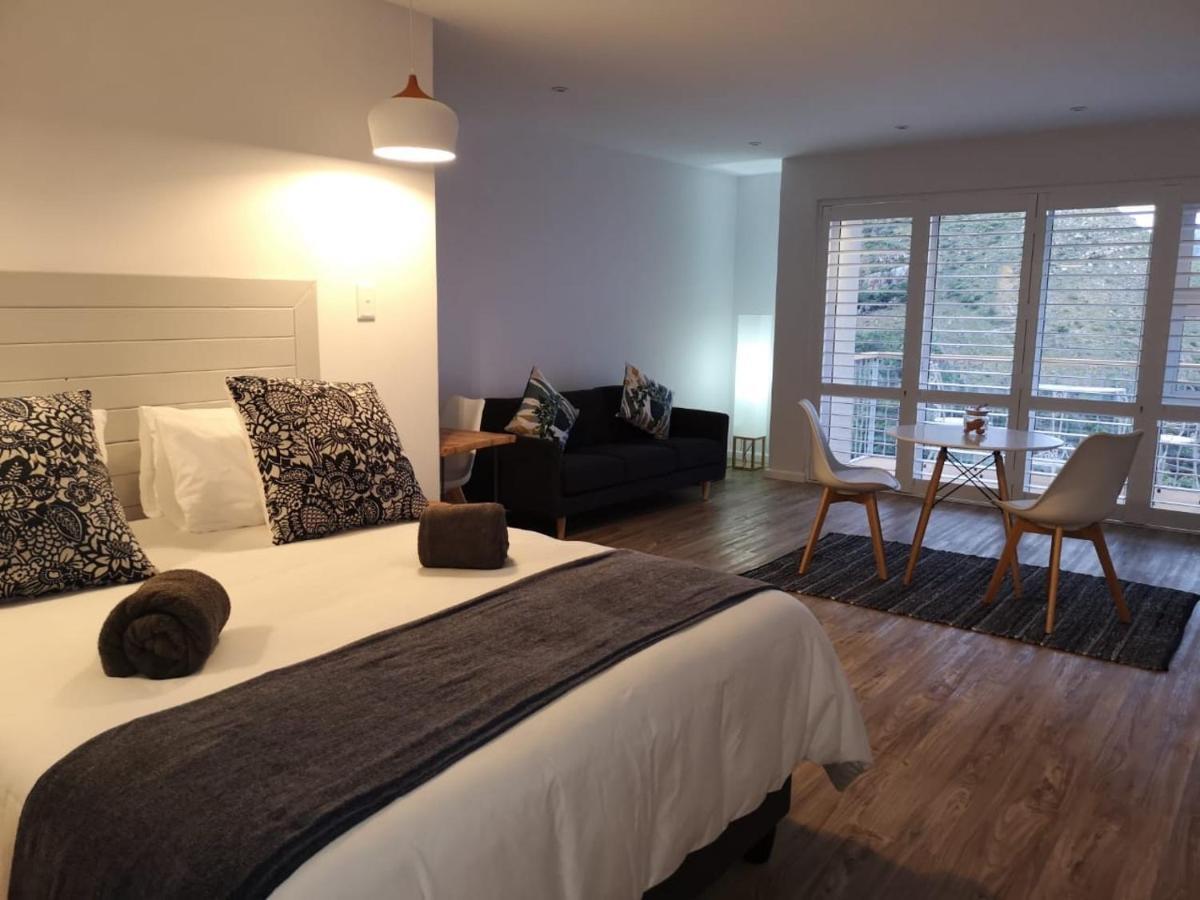 Stonebrook Apartments Simonʼs Town エクステリア 写真