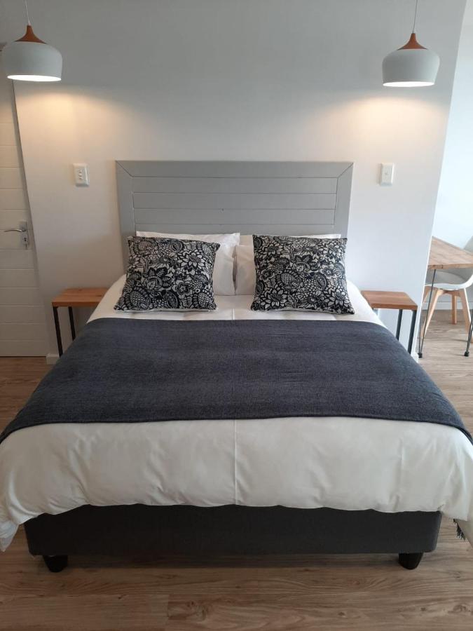Stonebrook Apartments Simonʼs Town エクステリア 写真